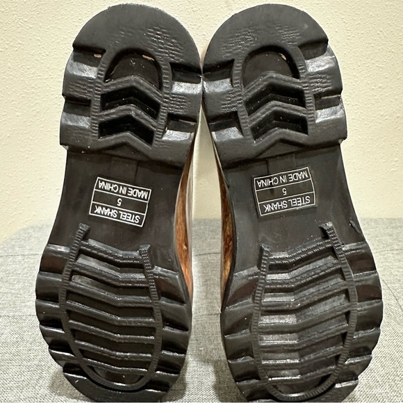 Smoky Running Horses Boot - Picture 9 of 10